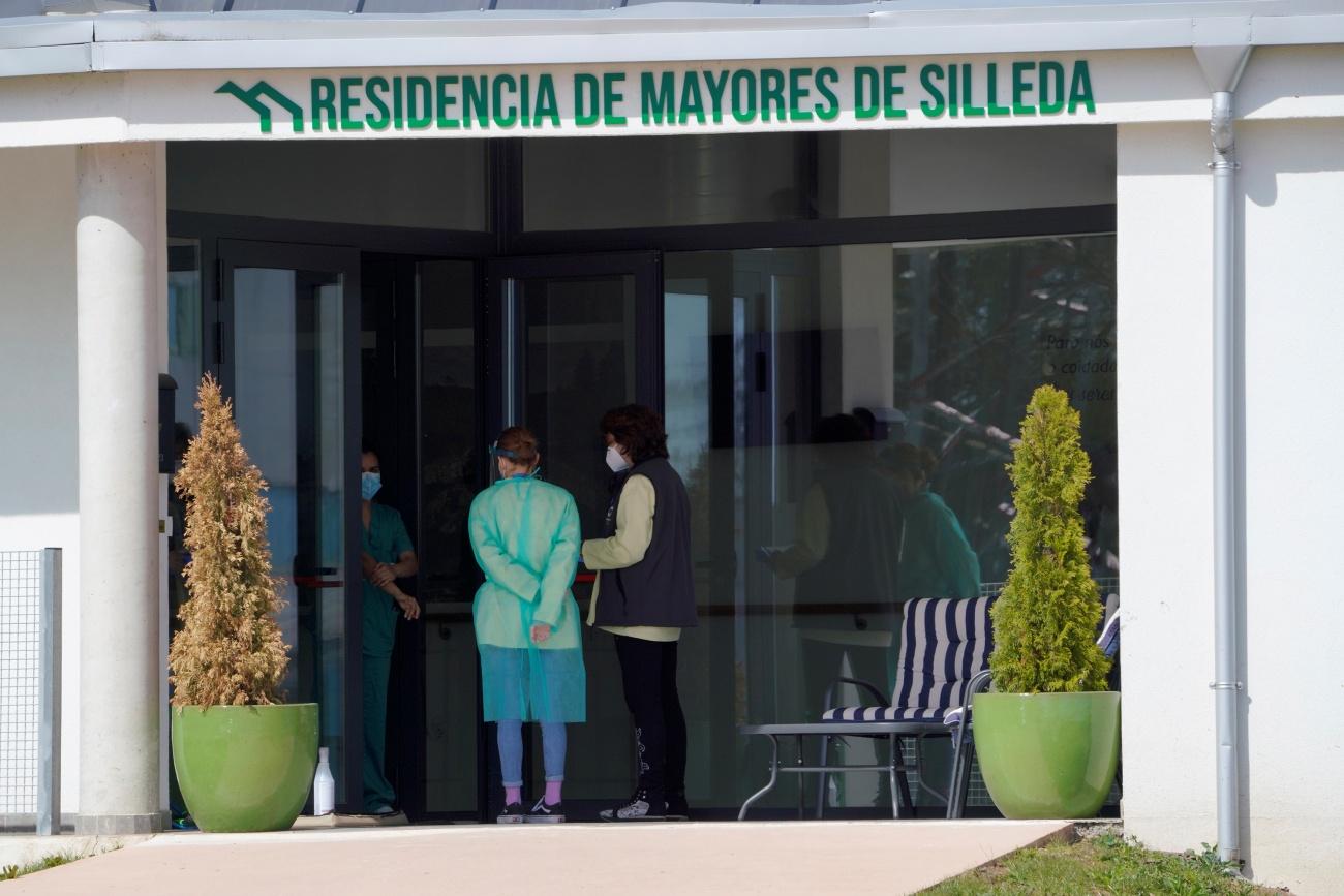 Imagen de la residencia de mayores de Silleda (Pontevedra), donde se detectó un brote de coronavirus en la última semana (Foto: Europa Press/Álvaro Ballesteros).