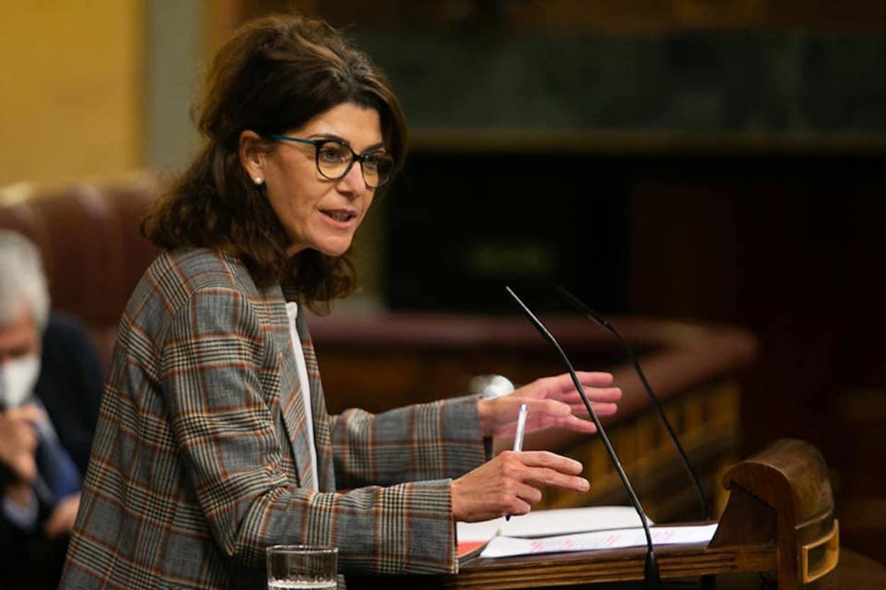 Carmen Baños en la tribuna del Congreso