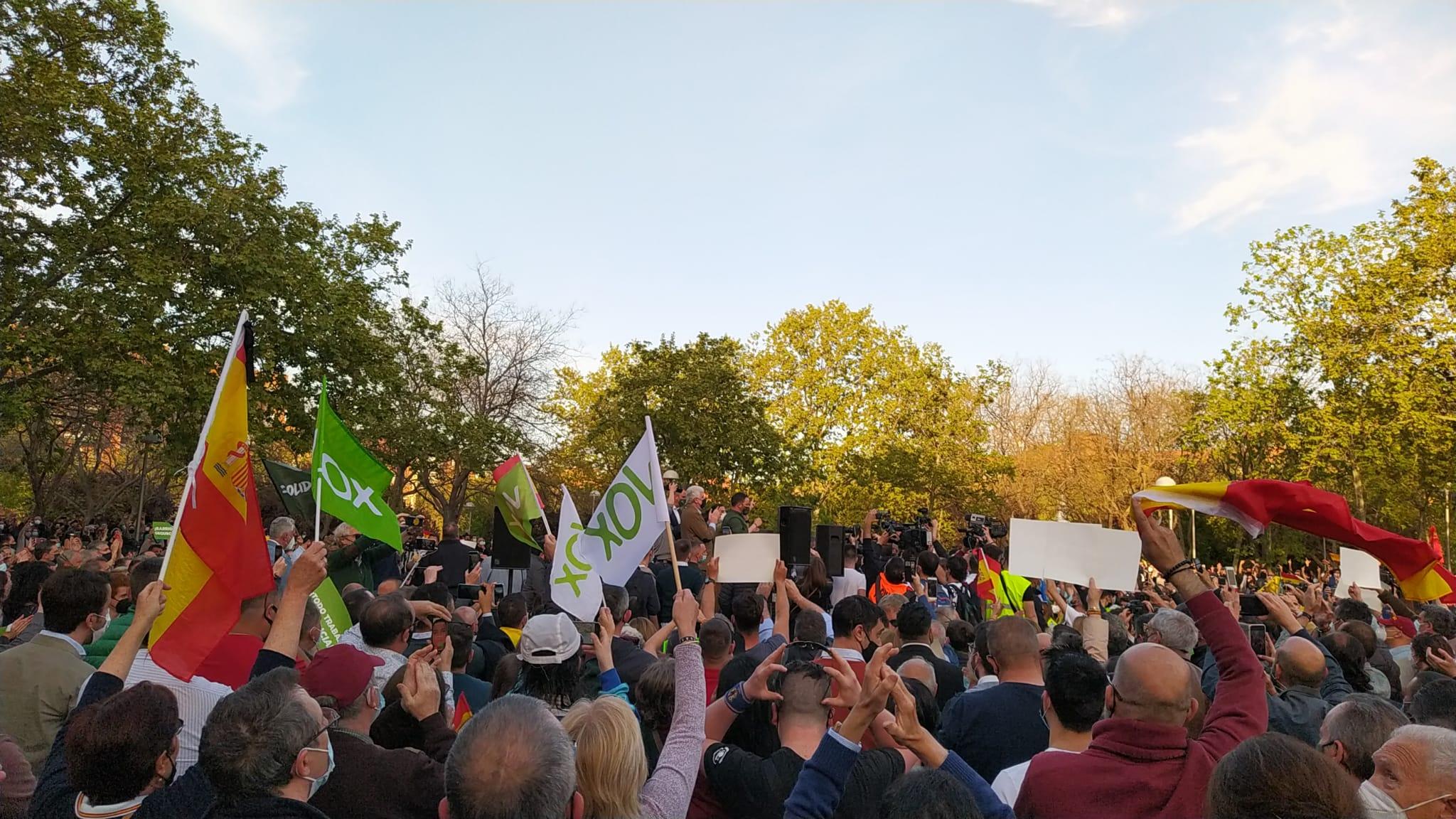 Acto de Vox en Vallecas. El Plural.