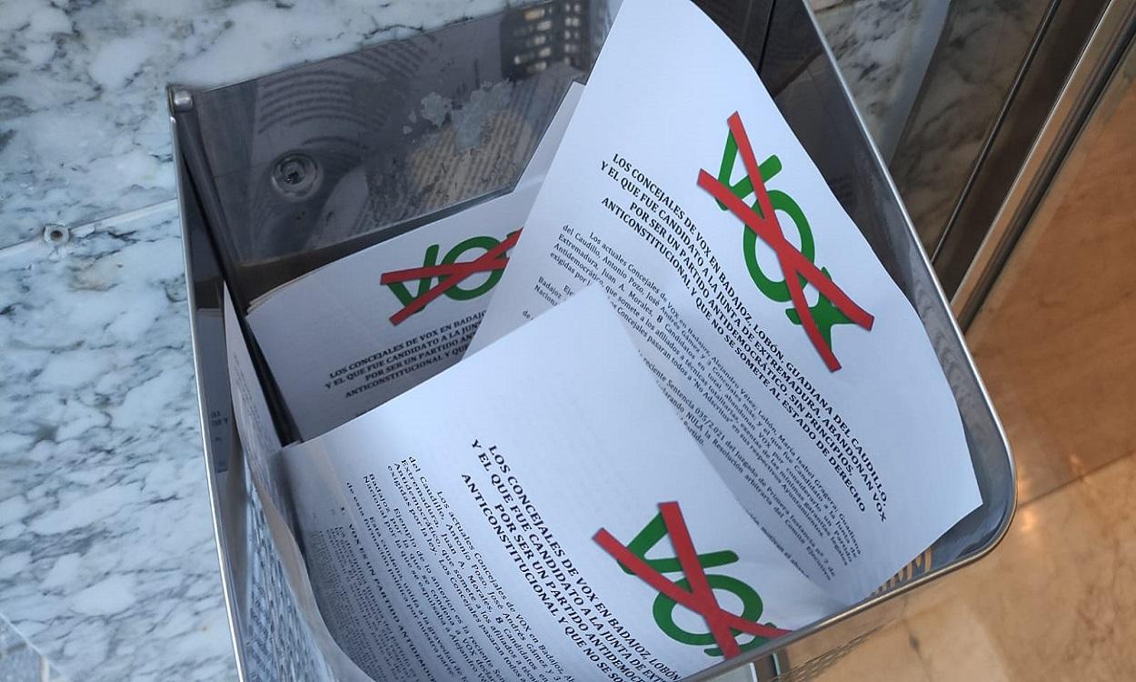 Propaganda de los exmiembros de Vox en Badajoz