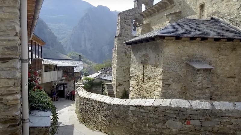 Peñalba de Santiago, en El Bierzo