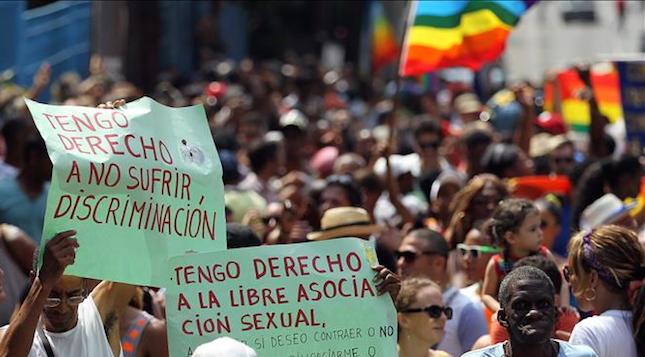Los gais luchan contra la visión "patriarcal, machista y retrógrada" que impera en la Cuba de los Castro