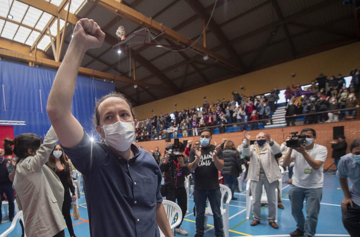 El candidato de Unidas Podemos a la Presidencia de la Comunidad, Pablo Iglesias a su llegada a un acto del partido en el Polideportivo municipal Cerro Buenavista de Getafe, a 27 de abril de 2021