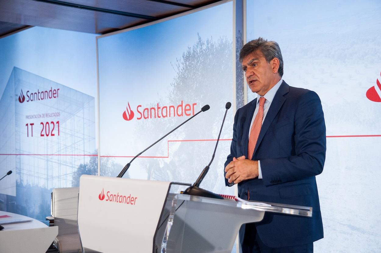 El consejero delegado de Banco Santander, José Antonio Álvarez, en la presentación de resultados trimestrales