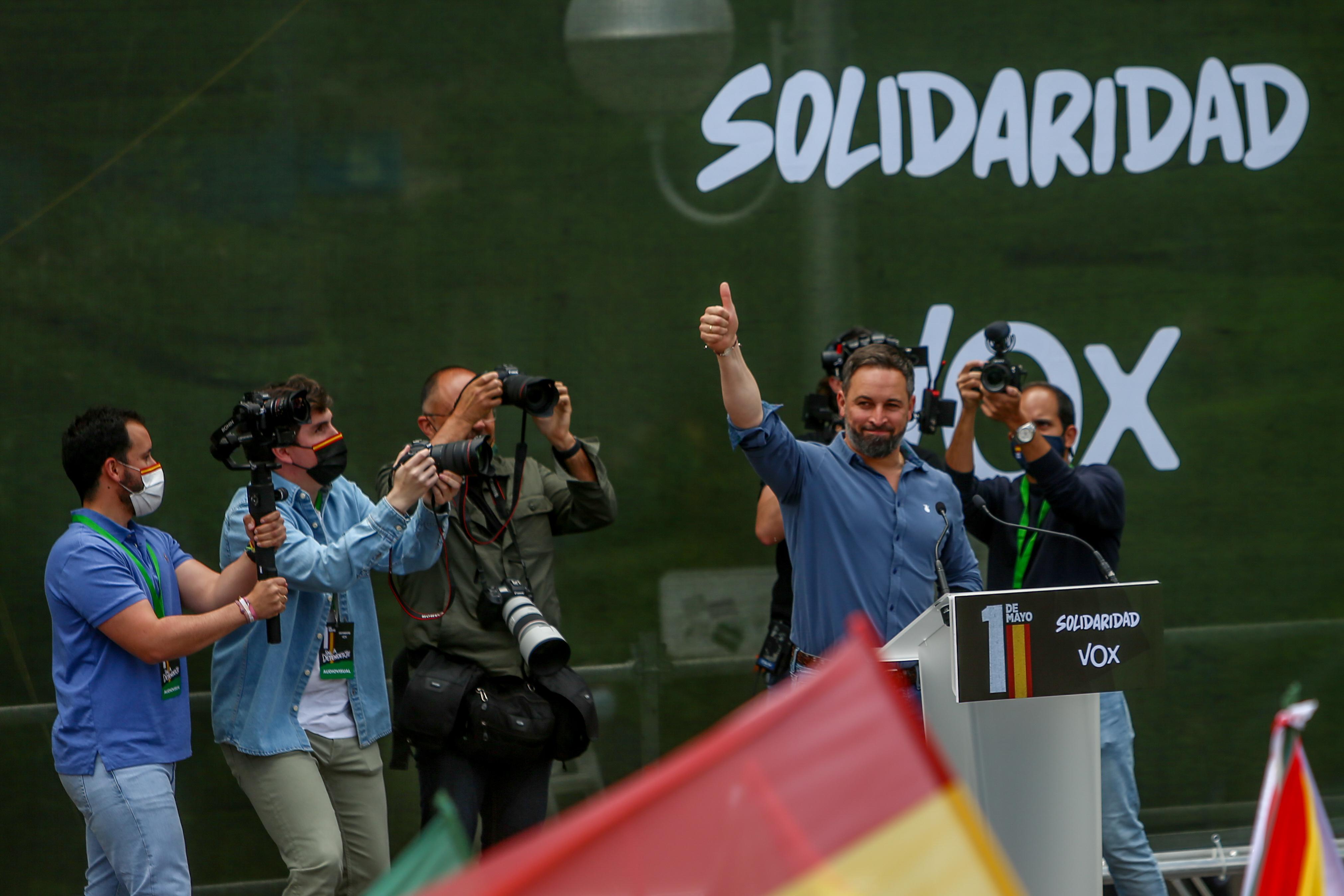 El presidente de Vox, Santiago Abascal, durante un acto del sindicato Solidaridad, en Conde de Casal, a 1 de mayo de 2021, en Madrid, (España). EP