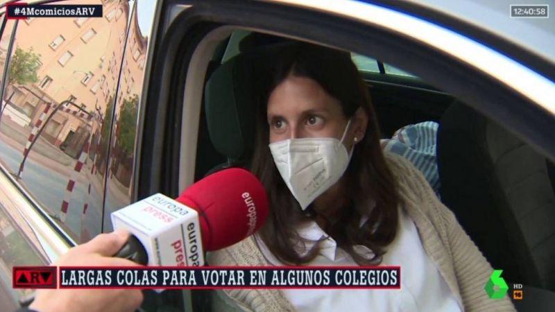 Una mujer ejerce su derecho al voto antes de ir al hospital a dar a luz a su hijo. 'Al Rojo Vivo'.