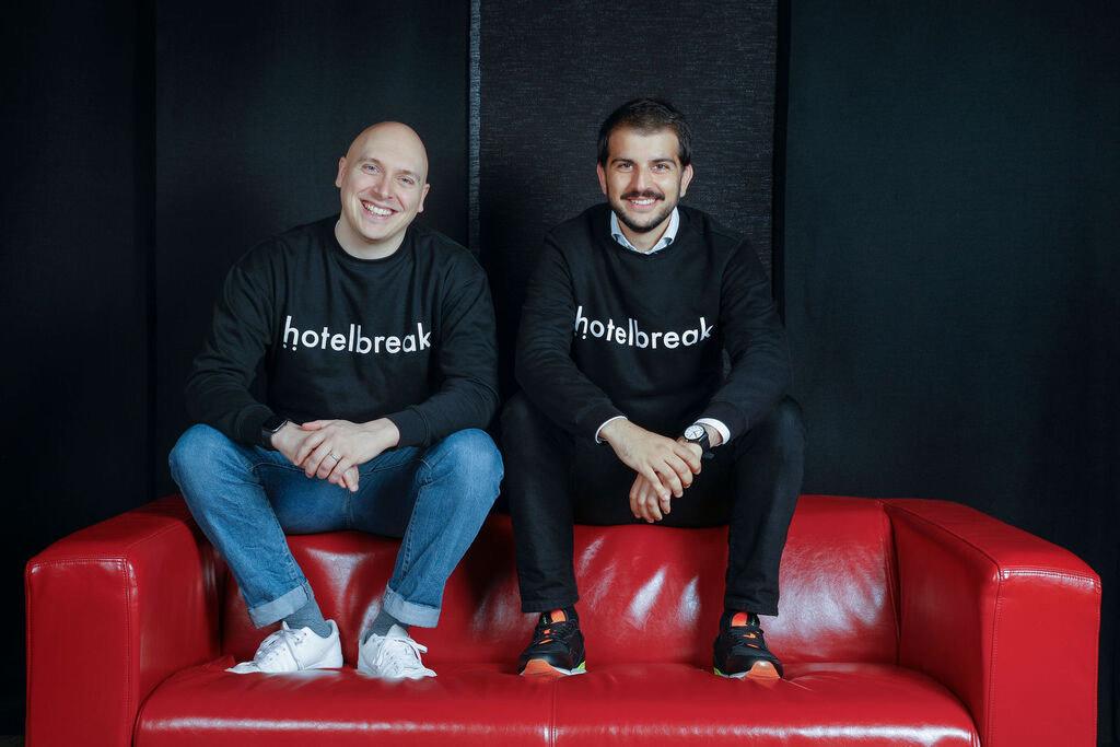 Cristian Alcoba y Maxime Renaudin son los creadores del Hotelbreak.com