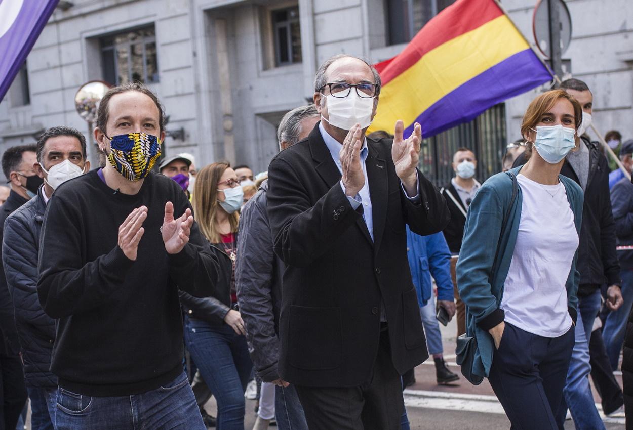 Pablo Iglesias, Ángel Gabilondo y Mónica García en la marcha del 1 de Mayo, Día del Trabajo.