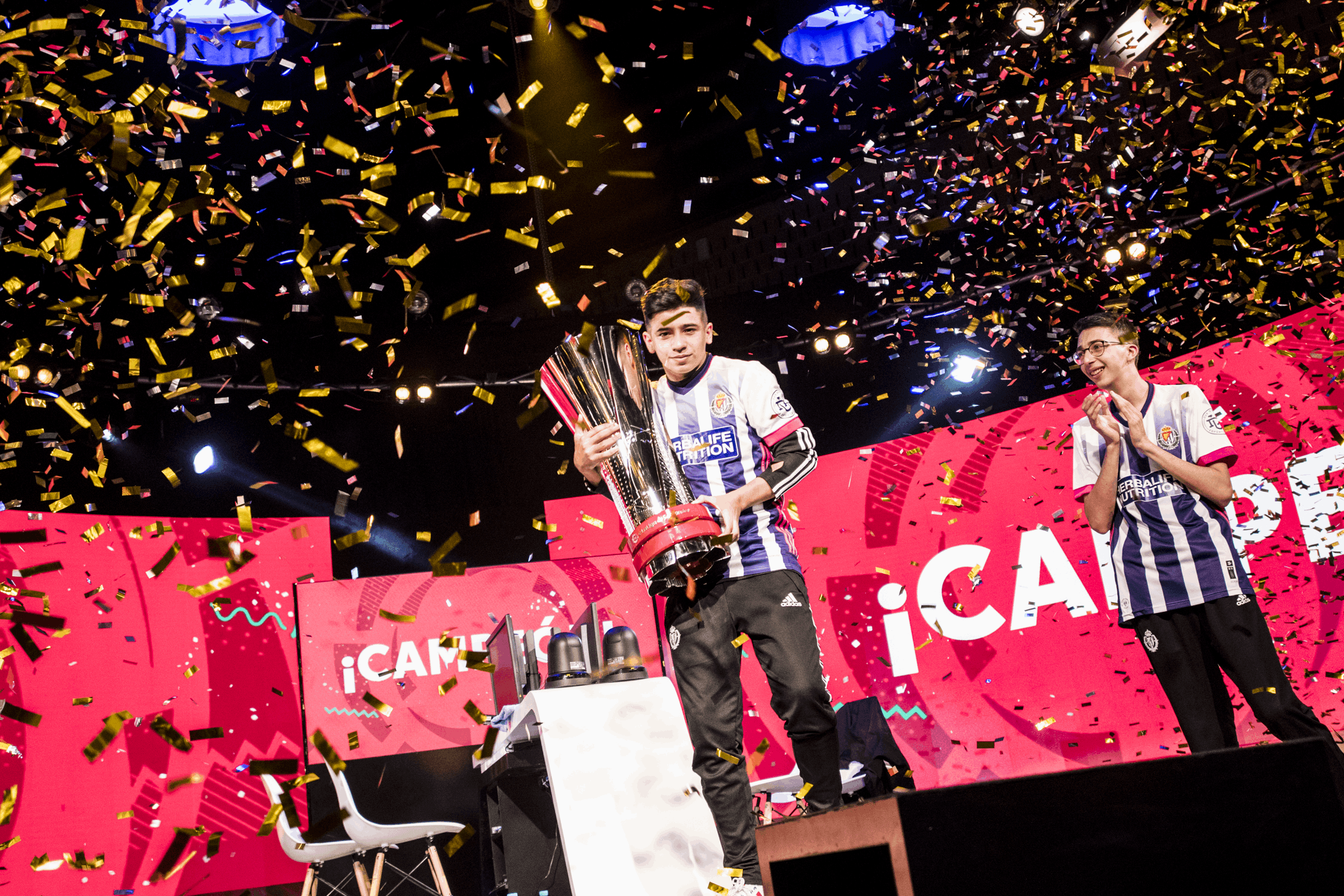 Neat levanta por segundo año consecutivo la copa de la eLaLiga Santander