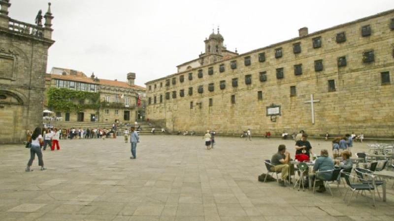 La Plaza de Quintana cuenta con una de las entradas a la catedral. Web Turismo Galicia