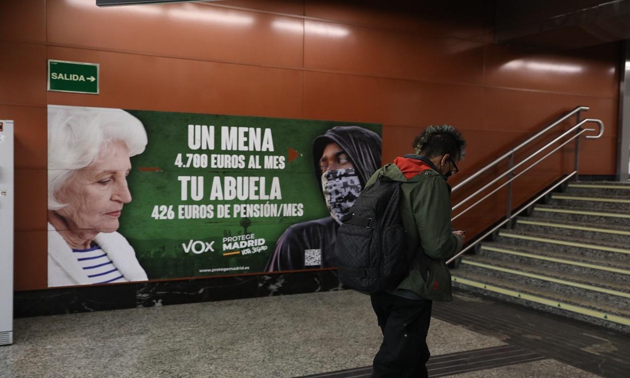 El cartel electoral de Vox contra los menas. EP