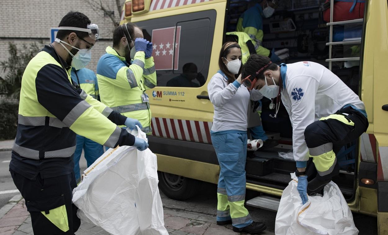 El CIS confirma el coste de la Navidad: la tercera ola disparó las llamadas al médico