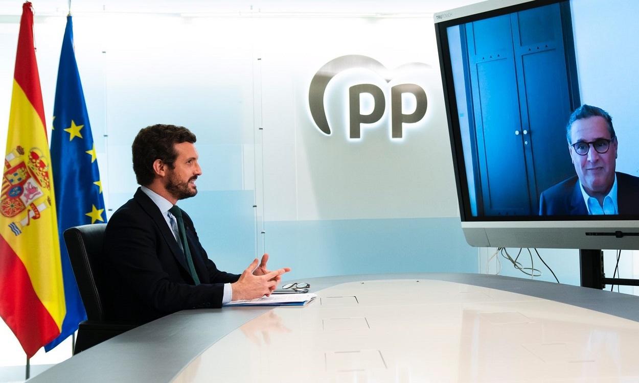 El líder del PP, Pablo Casado, se reúne con Aziz Ajanuch, presidente del partido Reagrupamiento Nacional Independiente (RNI). EP