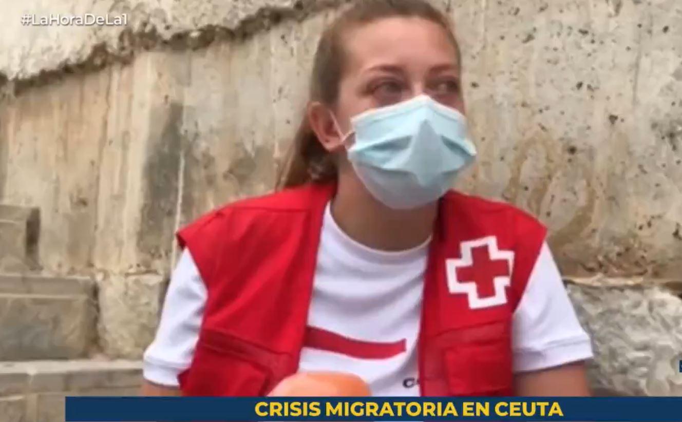 Luna, la voluntaria de Cruz Roja, entrevistada en La 1