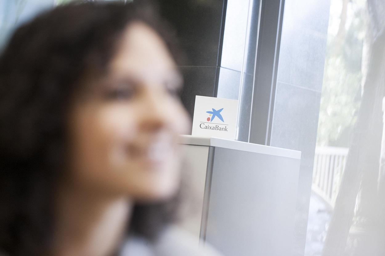 Imagen promocional de los “Premios Mujer Empresaria” de CaixaBank