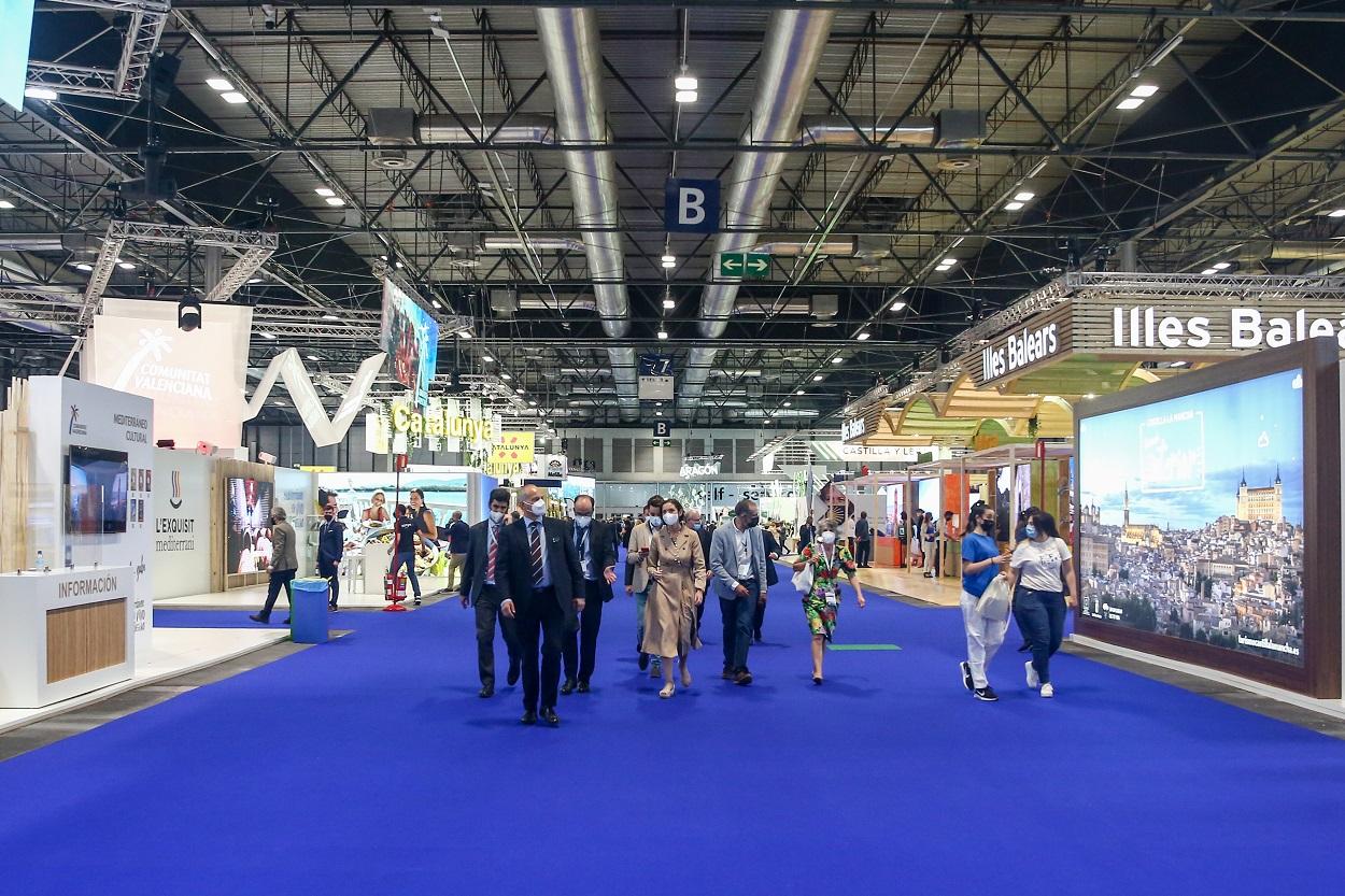 La ministra de Industria, Comercio y Turismo, Reyes Maroto, durante su visita a Fitur. Europa Press