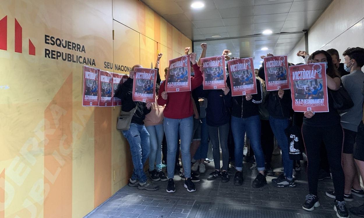 Ocupan la sede de ERC en Barcelona en protesta por un desahucio. Twitter