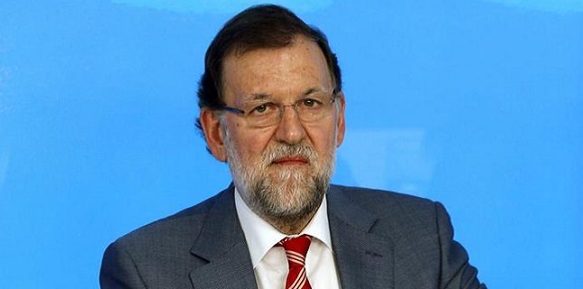 Rajoy proclama al PP vencedor "incontestable" y se reafirma en su intención de ser el candidato en las generales