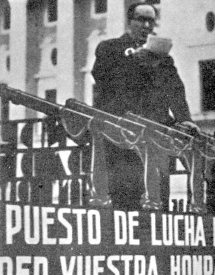 Antonio Machado en lucha Antonio Machado en lucha