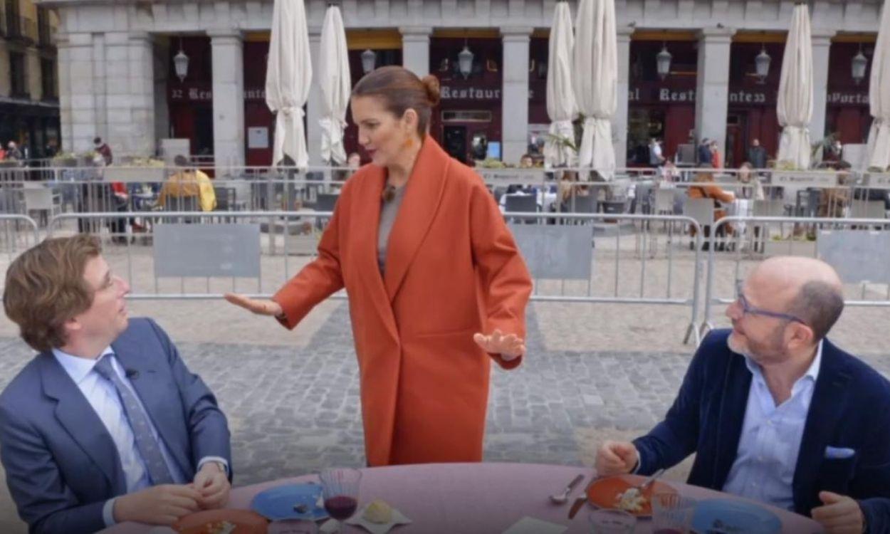 Samantha Vallejo Nágera junto a José Luis Martínez Almeida en Masterchef. RTVE. 