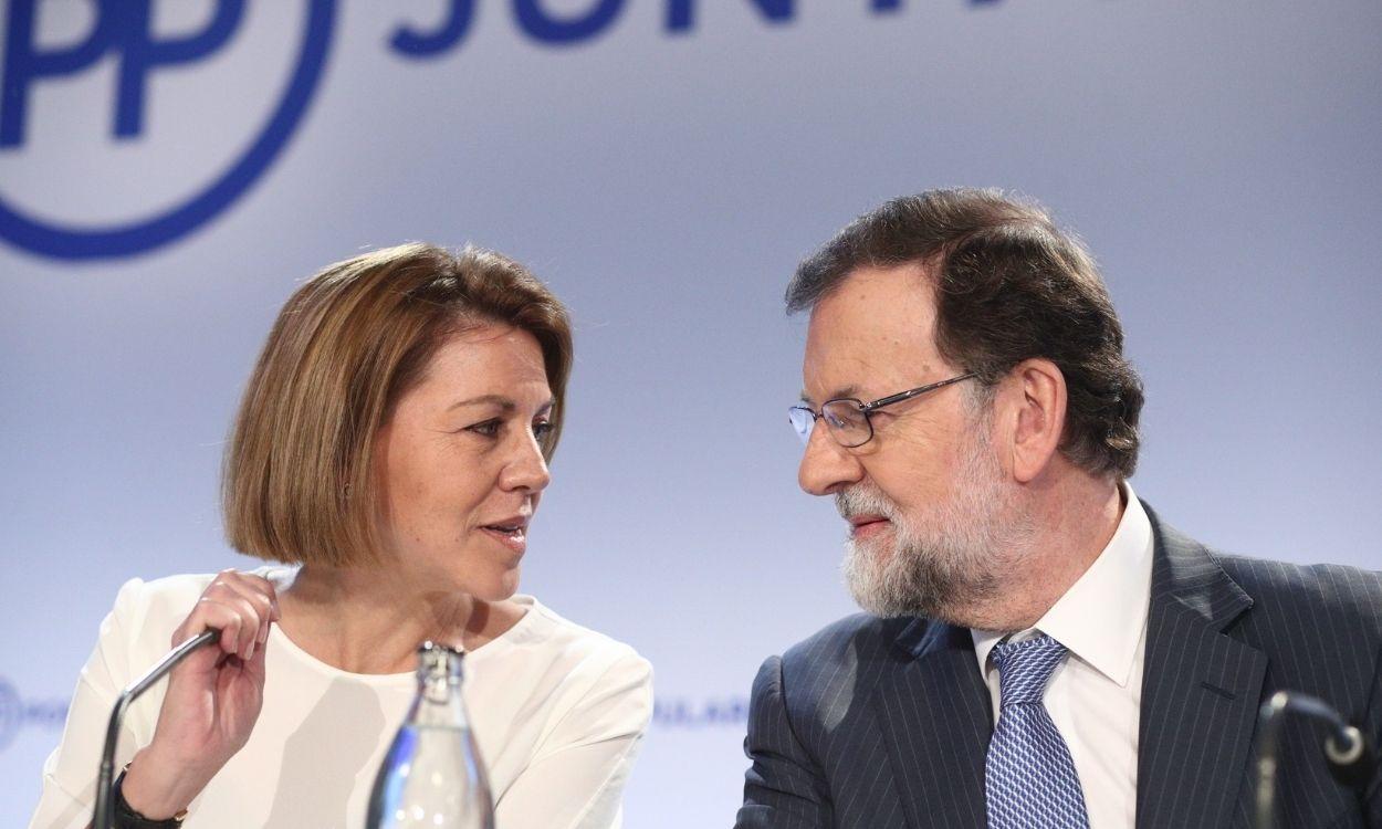 La ex secertaria general del Partido Popular, María Dolores de Cospedal, y el ex presidente del Gobierno, Mariano Rajoy. EPArchivo. 