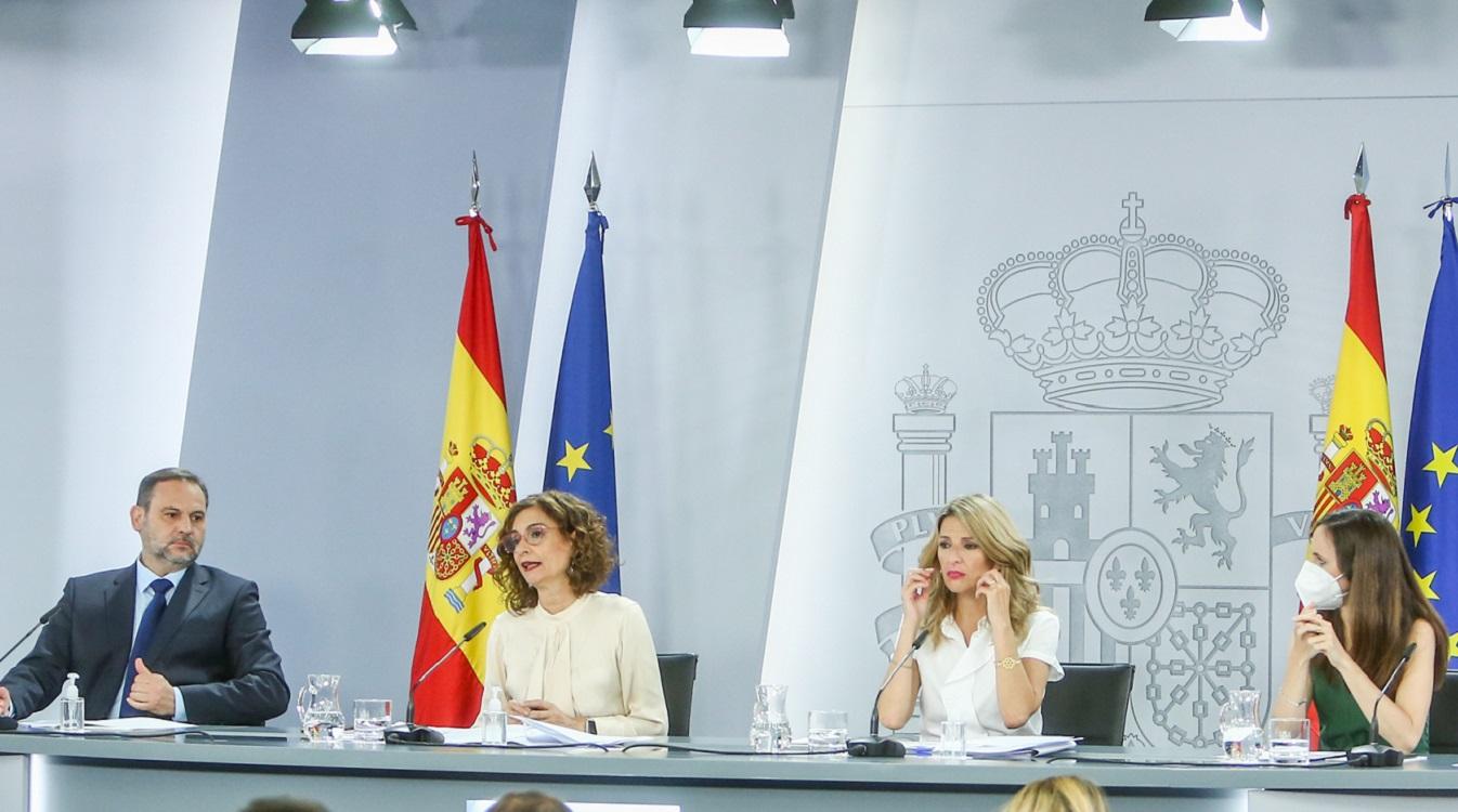 José Luis Ábalos, María Jesús Montero, Yolanda Díaz e Ione Belarra en la rueda de prensa posterior al Consejo de Ministros. Europa Press