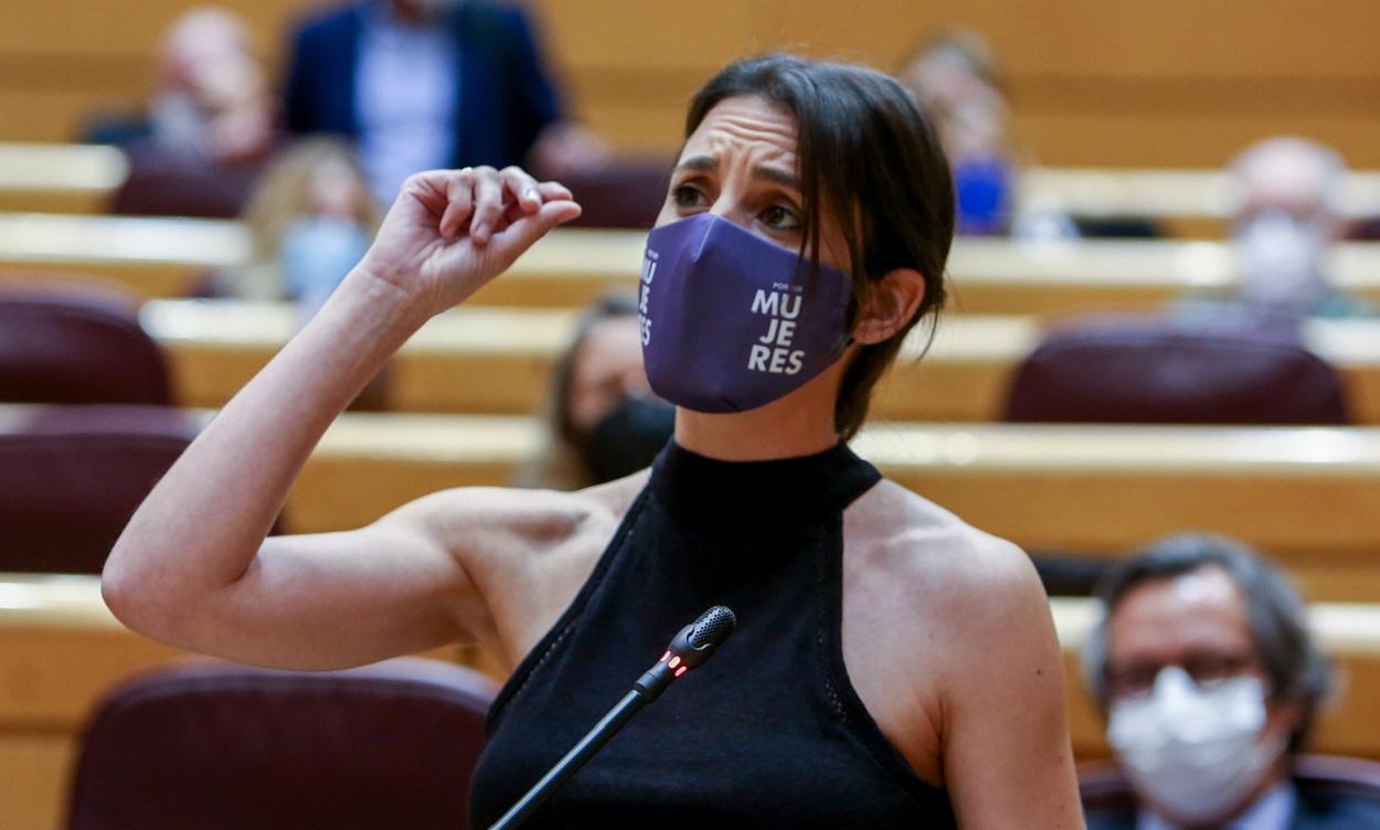 La ministra de Igualdad, Irene Montero, interviene en una sesión de control al Gobierno en el Senado. EP