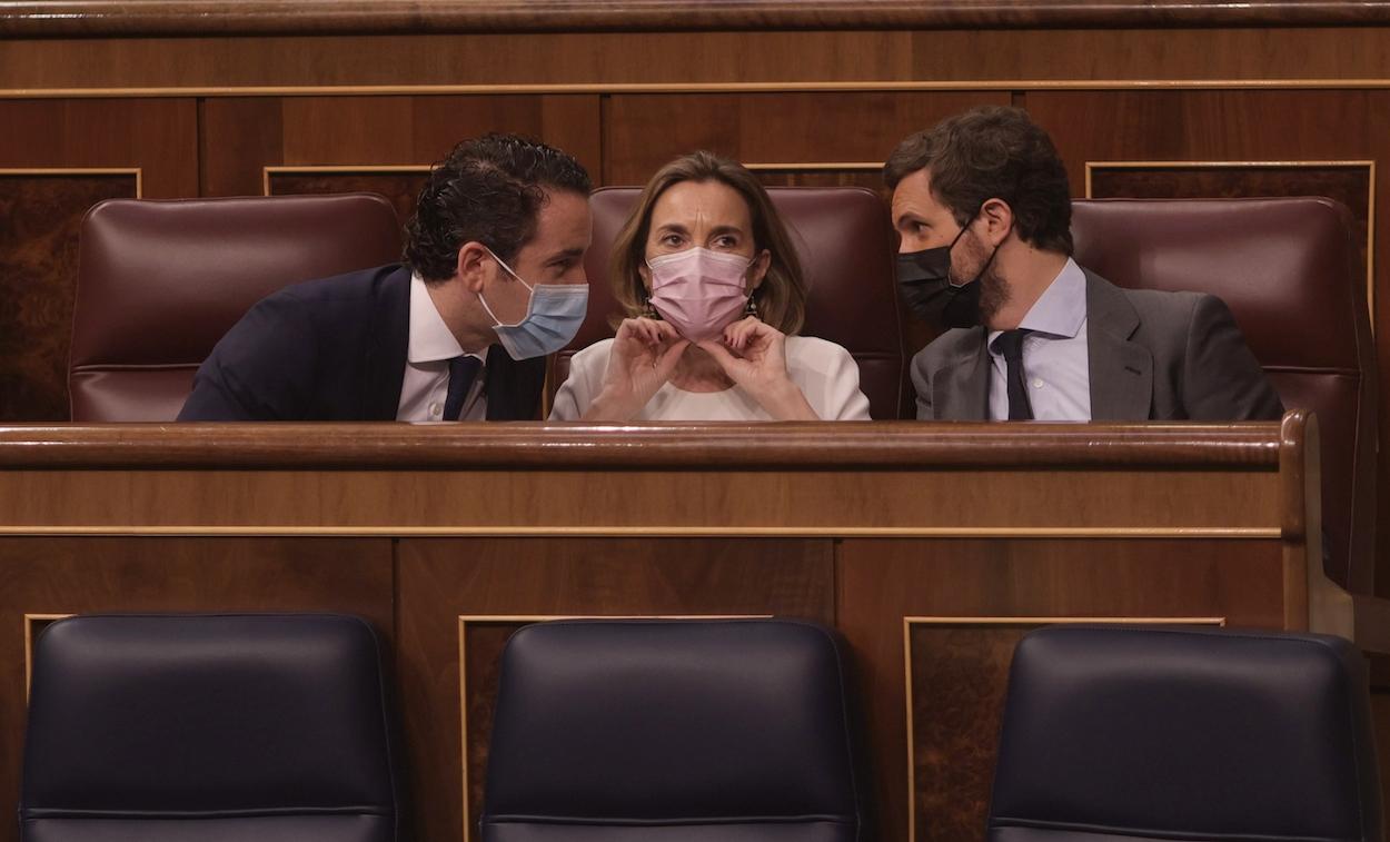 El secretario general del Partido Popular, Teodoro García Egea; la portavoz del PP en el Congreso de los Diputados, Cuca Gamarra; y el líder del PP, Pablo Casado