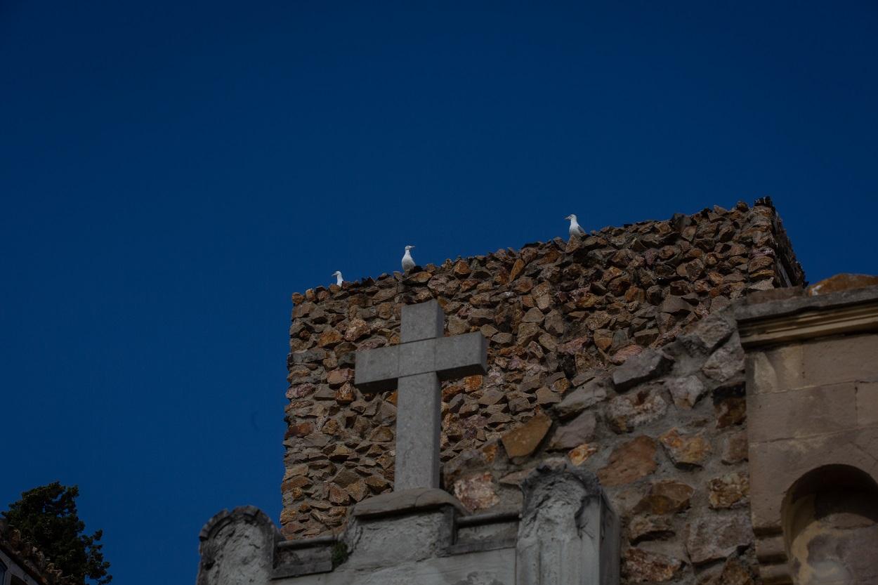 Lápidas del Cementerio de Montjuic, en Barcelona.