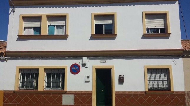 El obispo de Cádiz desahucia de una casa de acogida a seis mujeres y cuatro niños