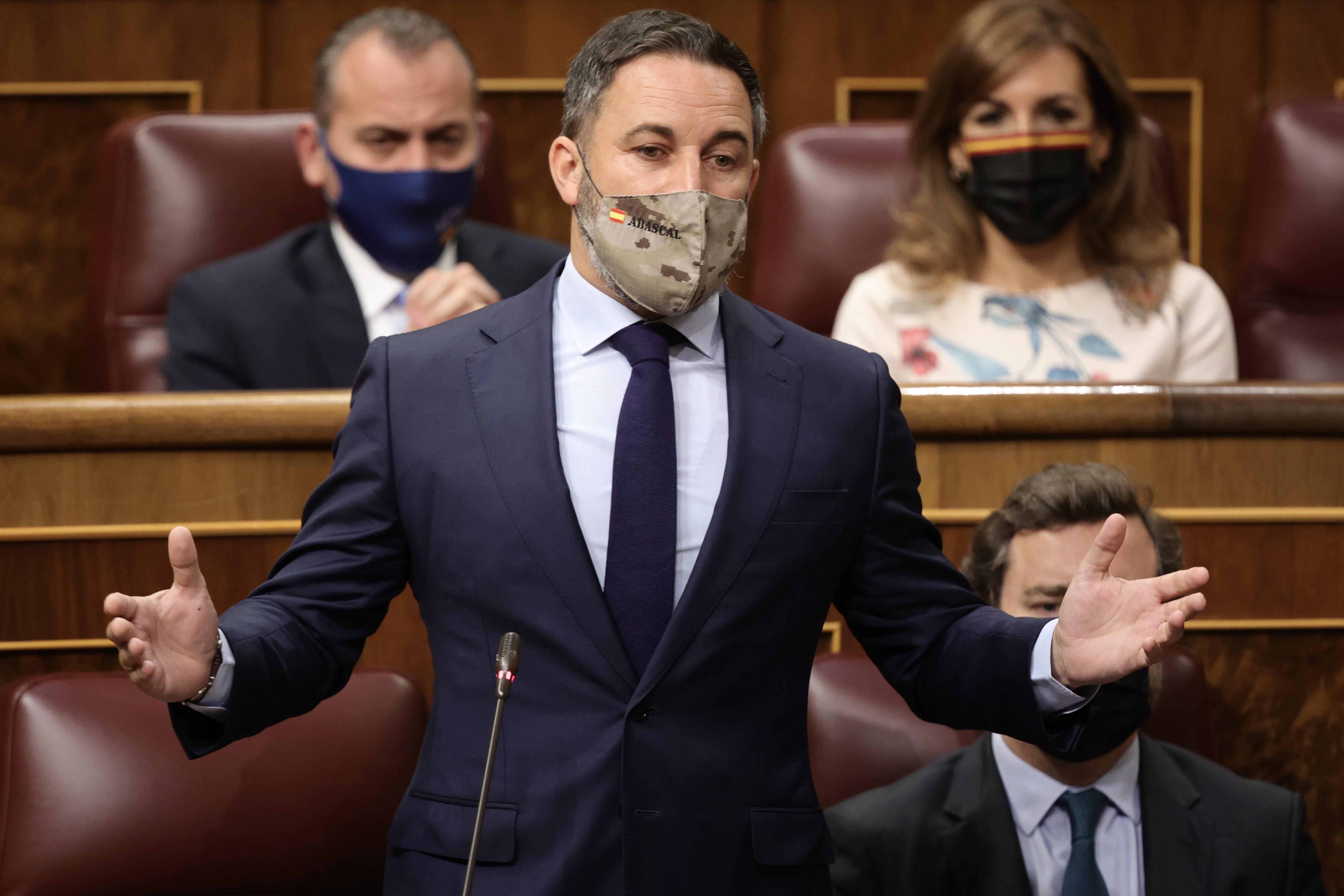 El líder de Vox, Santiago Abascal, interviene en una sesión de control, a 16 de junio de 2021, en el Congreso de los Diputados, Madrid, (España).