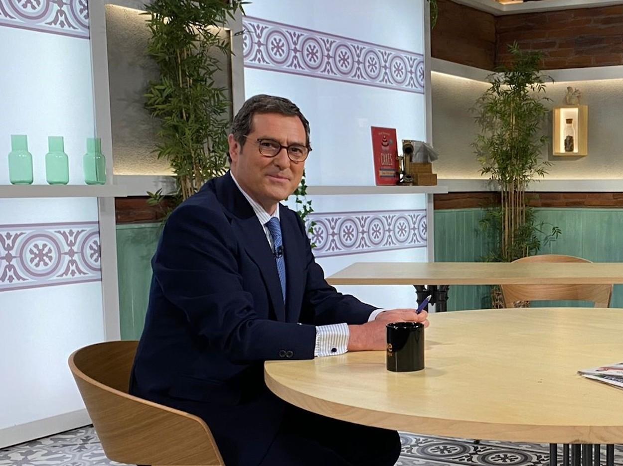 Antonio Garamendi (CEOE) entrevistado por Gemma Nierga en TVE
