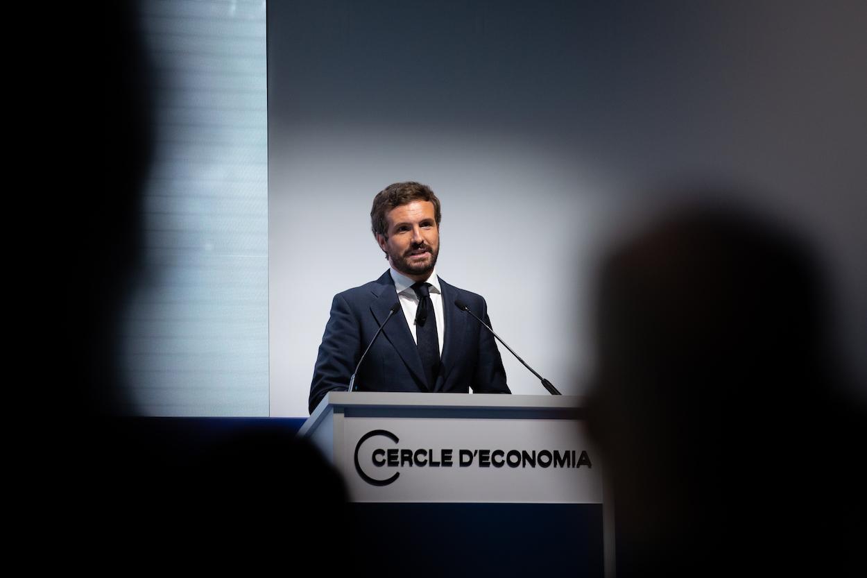 El líder del PP, Pablo Casado, interviene en la inauguración de la segunda jornada de la XXXVI Reunión del Cercle d%22Economia