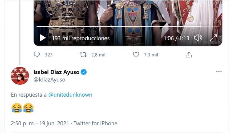 Ayuso reacciona a un vídeo montaje. Twitter Ayuso reacciona a un vídeo montaje. Twitter