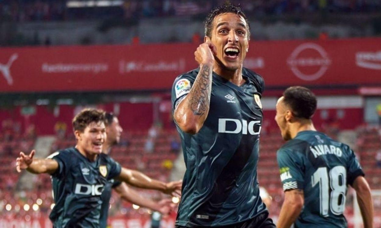 El Rayo Vallecano asciende a Primera con un 0 2 en Girona   LALIGA