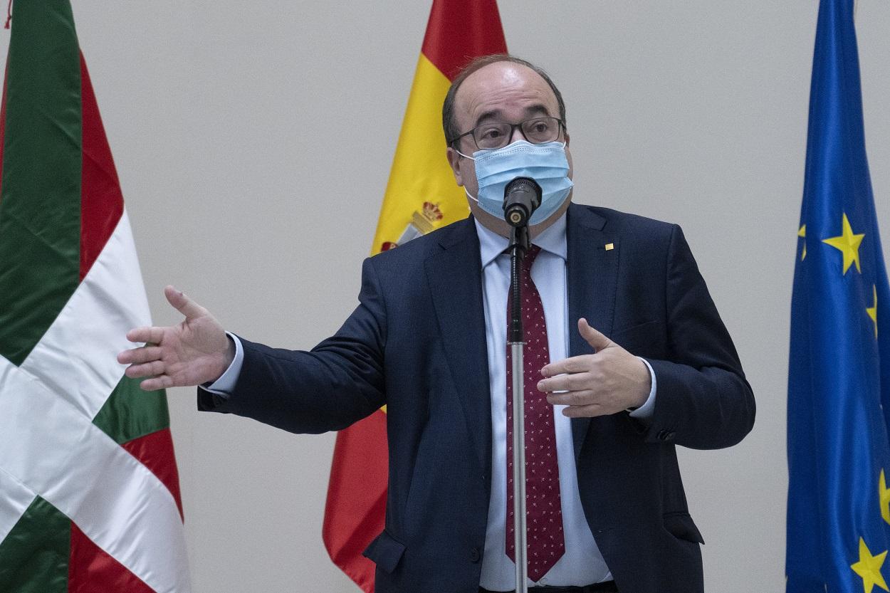 Miquel Iceta en la inauguración oficial del Edificio de la Antigua Aduana de Bilbao. Europa Press