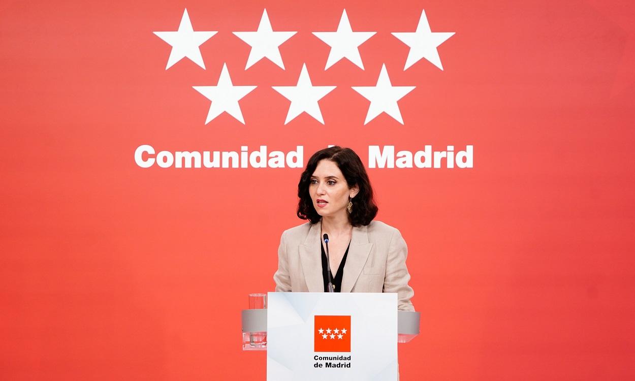  La presidenta de la Comunidad de Madrid, Isabel Díaz Ayuso, en su declaración institucional ante los medios. Comunidad de Madrid