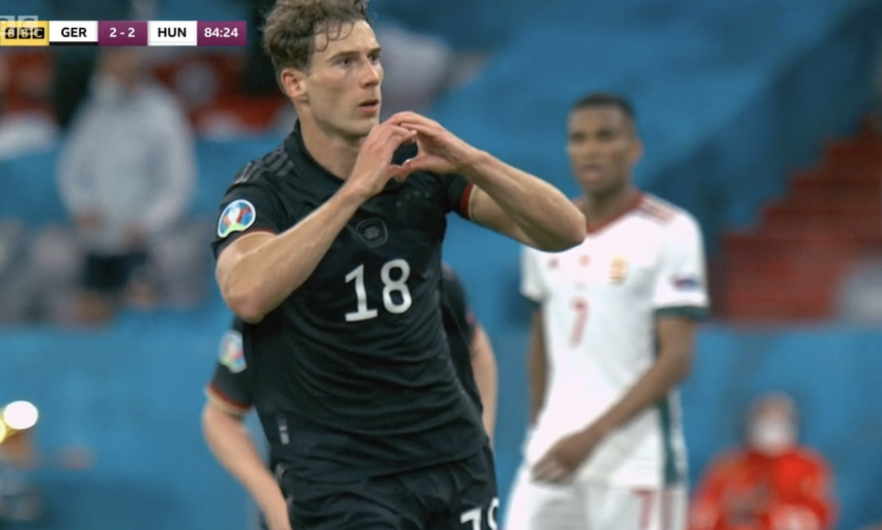 Leon Goreztka tras su gol a Hungría