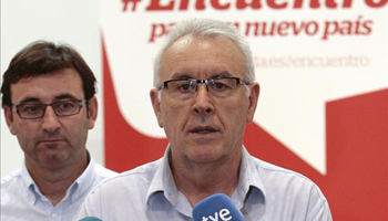 Pedro Sánchez y Cayo Lara bendicen pactos de izquierdas para arrebatar al PP casi 300 ayuntamientos
