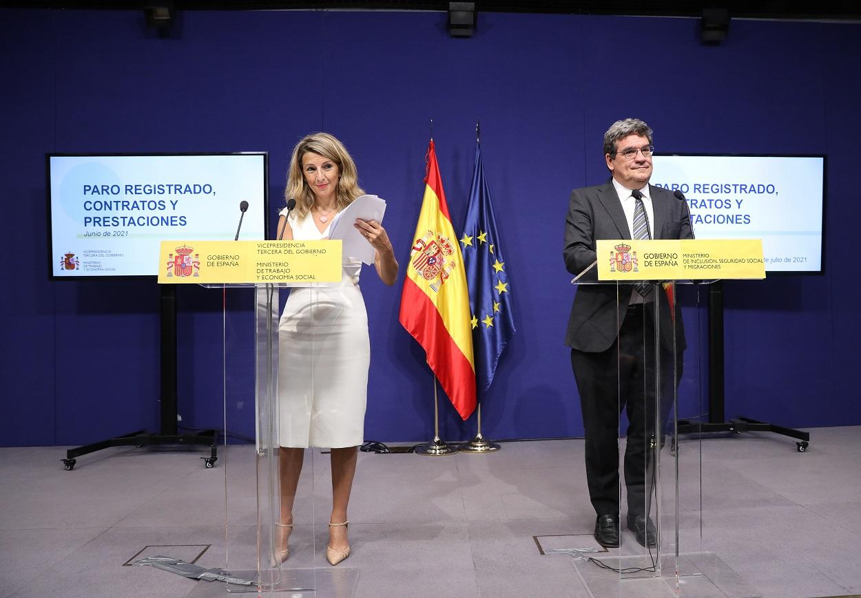 Yolanda Díaz, ministra de Trabajo, y José Luis Escrivá, ministro de Seguridad Social. Europa Press