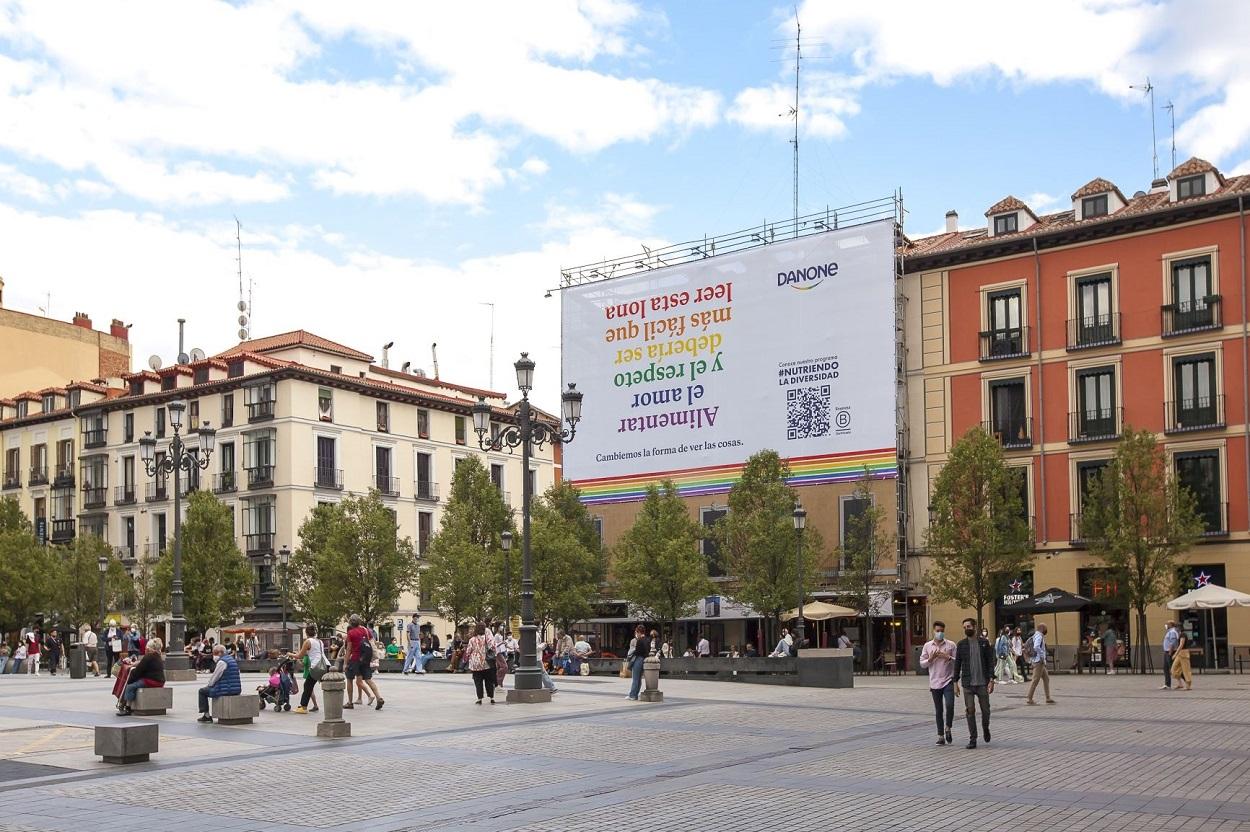 Danone despliega la campaña 'Nutriendo la Diversidad' por el mes del Orgullo LGTBI.