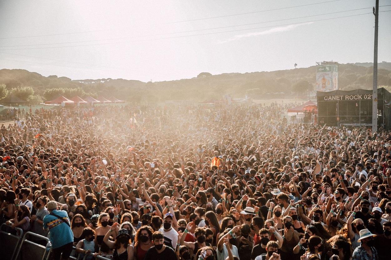 Asistentes al Canet Rock. Fuente: Twitter.