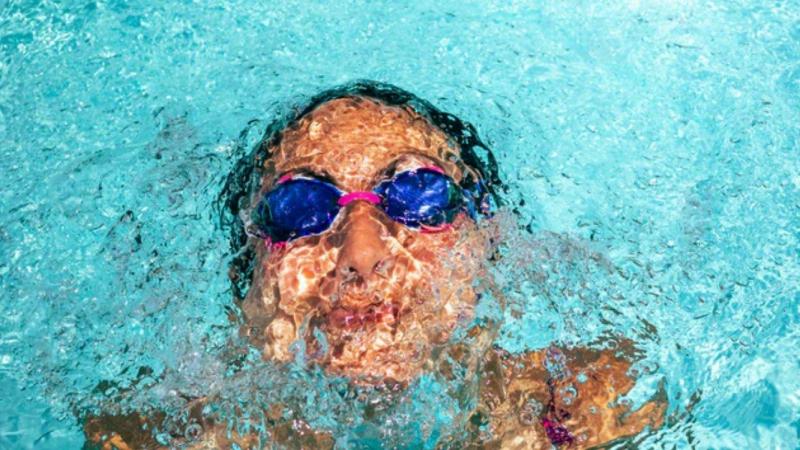 Protege la salud de tus ojos con estas gafas de natación - Imagen de Unsplash.com Protege la salud de tus ojos con estas gafas de natación - Imagen de Unsplash.com