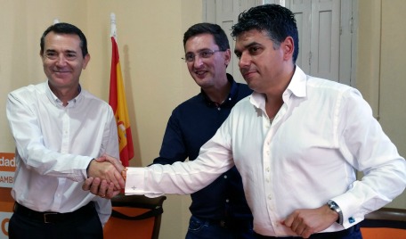 El propio alcalde de Almería (PP) apunta a Rivera como responsable del 'tamayazo' en la ciudad
