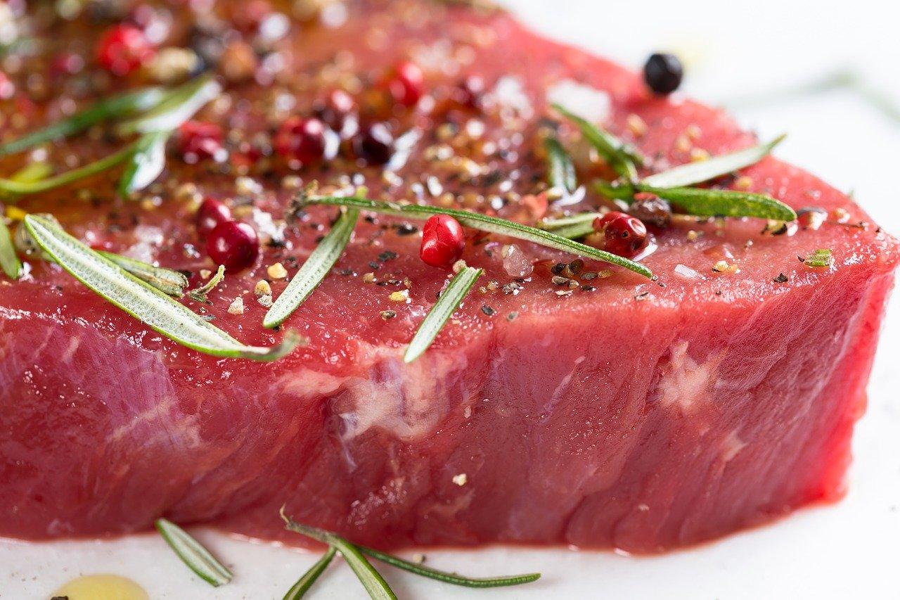 Comer carne roja en exceso es dañino para la salud