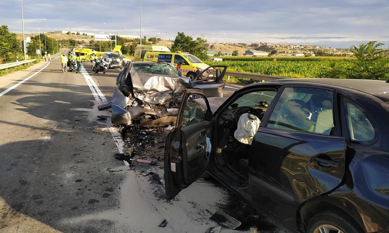 Accidente de tráfico en una carretera. EP