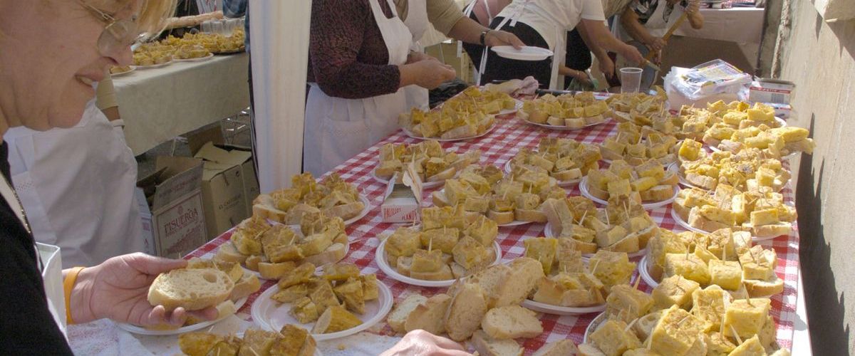 El pueblo de Extremadura donde nació la tortilla de patatas (y casi nadie lo sabe)