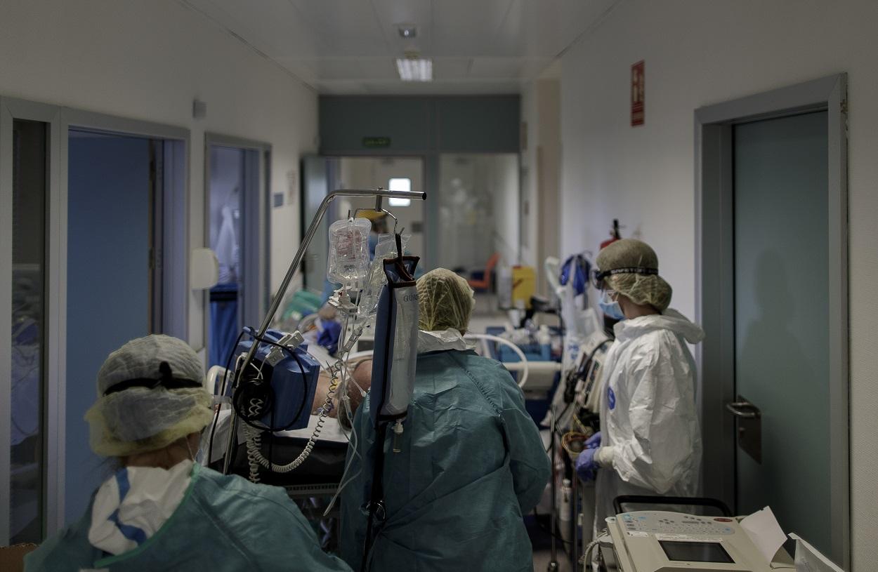 El personal del Hospital Infanta Sofía advierte del ''colapso 'total'' de las urgencias. EP