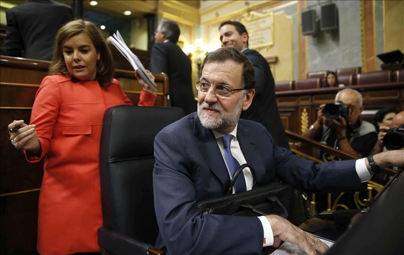 Rajoy saca su bilis tras su descalabro el 24-M y acusa a Sánchez de “pactar con extremistas”