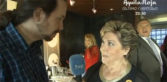 TVE vuelve a entrevistar a Pablo Iglesias... en un programa de cotilleos y para acabar debatiendo sobre su olor